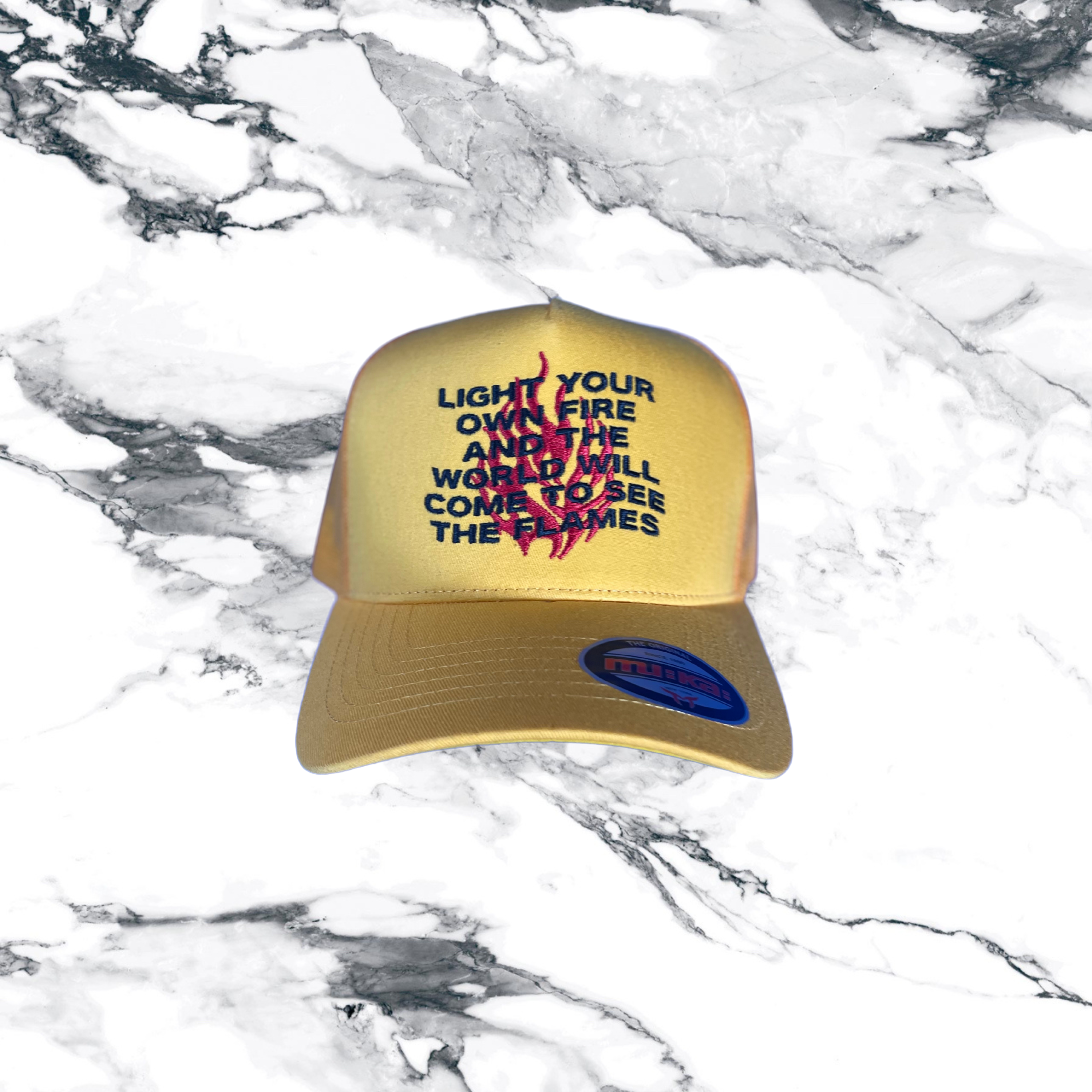 Love hat - yellow